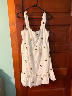 Rewind White Mini Dress with Yellow Sunflower Embroidery
